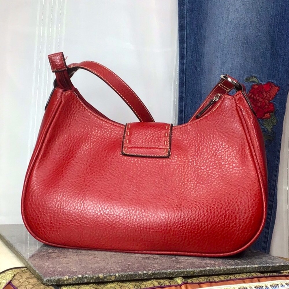 ๐น ROSETTI Red Pebble Faux Leather Secret Compartment with Wallet and Coin Purse - Picture 3 of 16